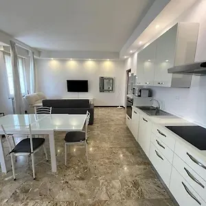 The Modern House Mantova
